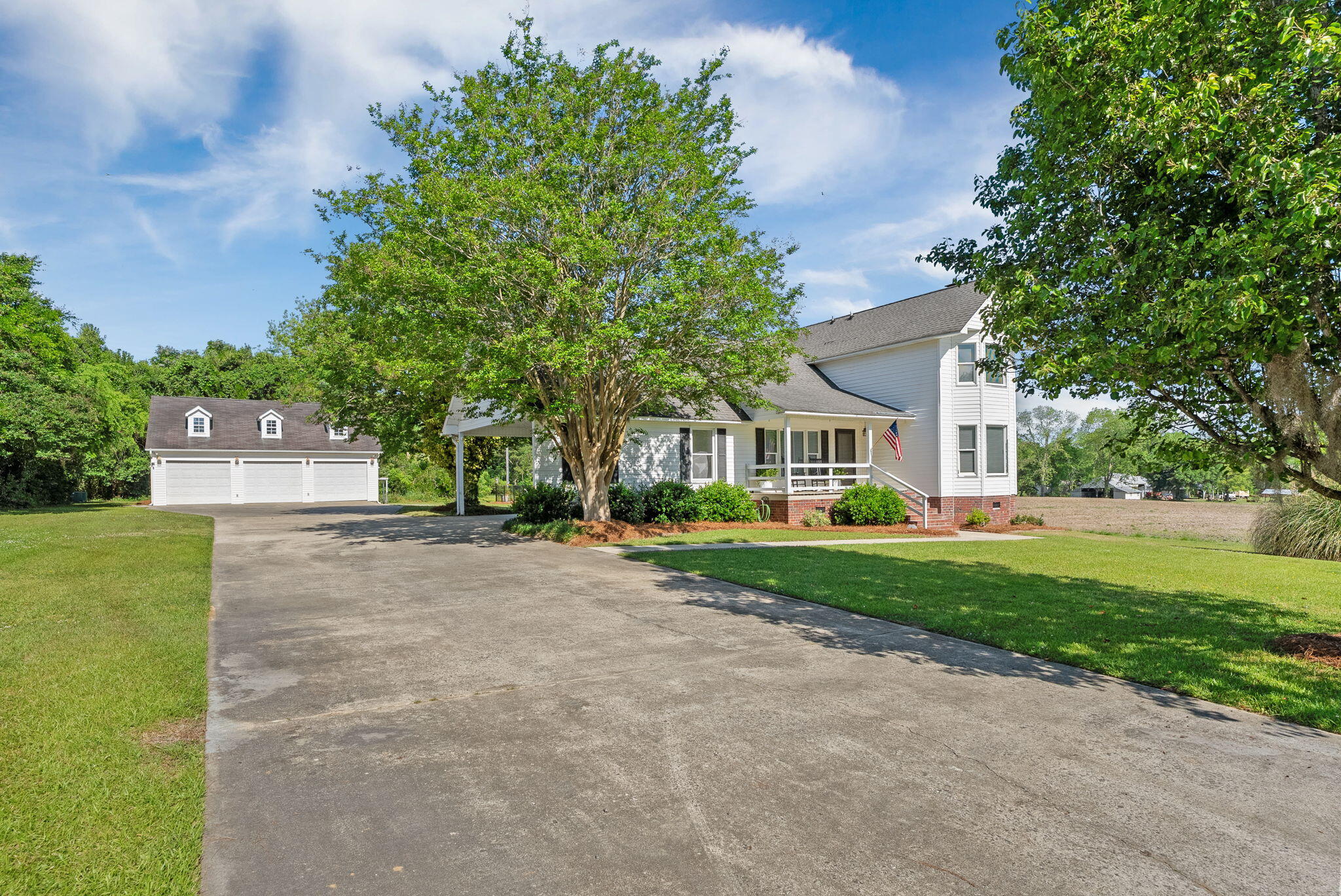 271 Dairy Farm Road Moncks Corner, SC 29461 - Photo 4 of 35 5-web-or-mls-BARCLAY MEDIA CO.-11