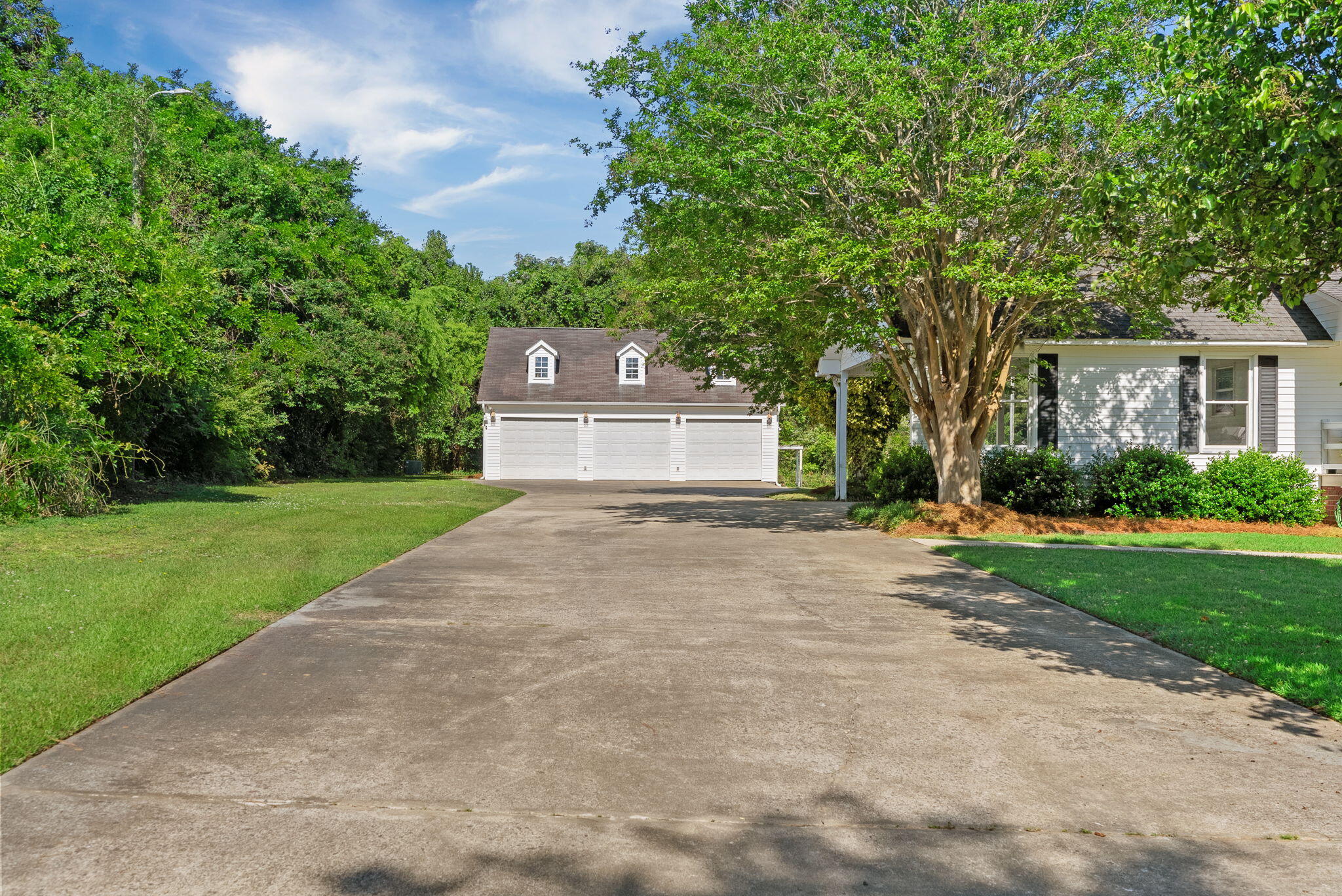 271 Dairy Farm Road Moncks Corner, SC 29461 - Photo 7 of 35 6-web-or-mls-BARCLAY MEDIA CO.-12