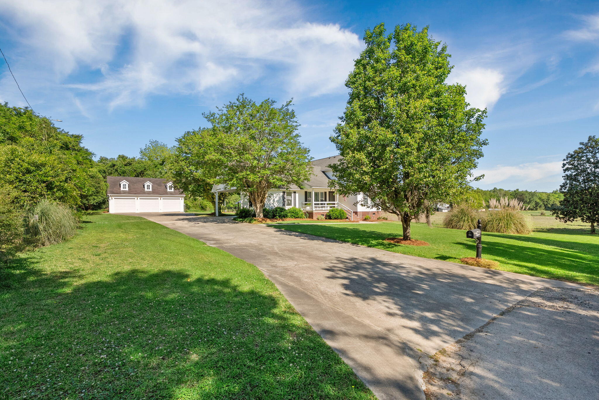 271 Dairy Farm Road Moncks Corner, SC 29461 - Photo 8 of 35 7-web-or-mls-BARCLAY MEDIA CO.-13