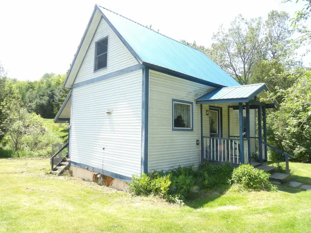 $190,000 | 338 West Corinth Road, Washington, VT 05675