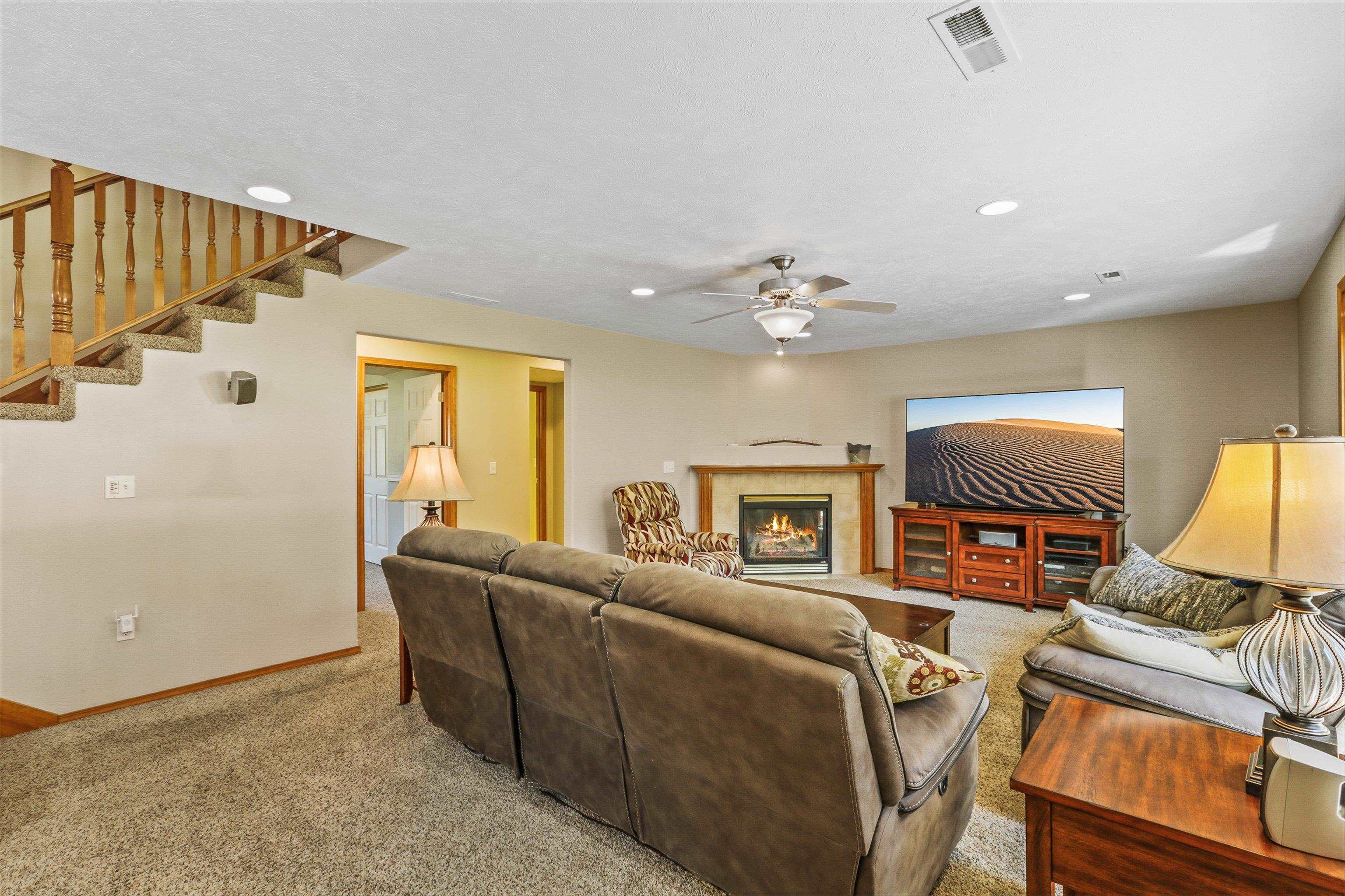 16516 North Fairview Road Colbert, WA 99005 - Photo 11 of 33
