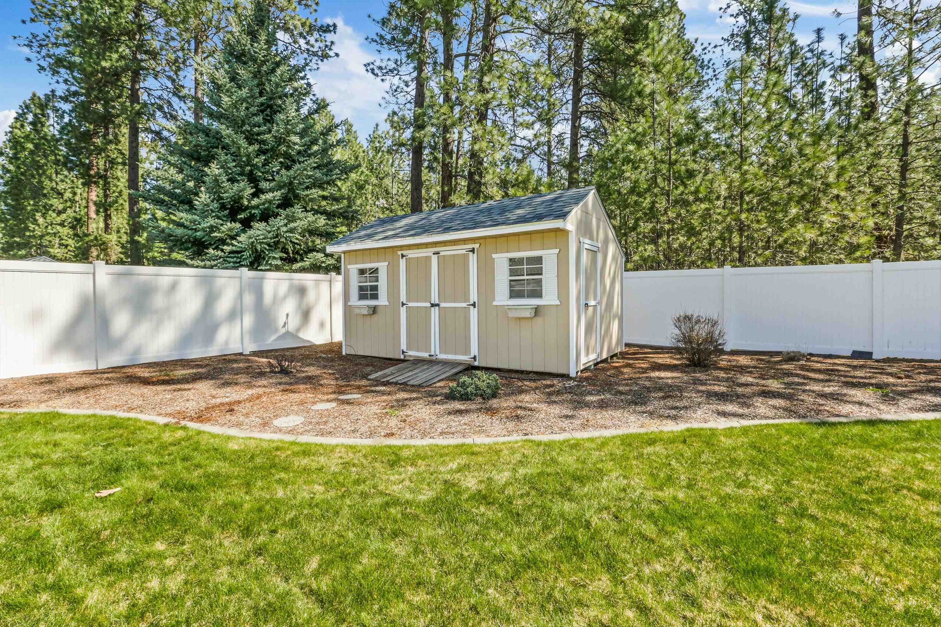 16516 North Fairview Road Colbert, WA 99005 - Photo 27 of 33