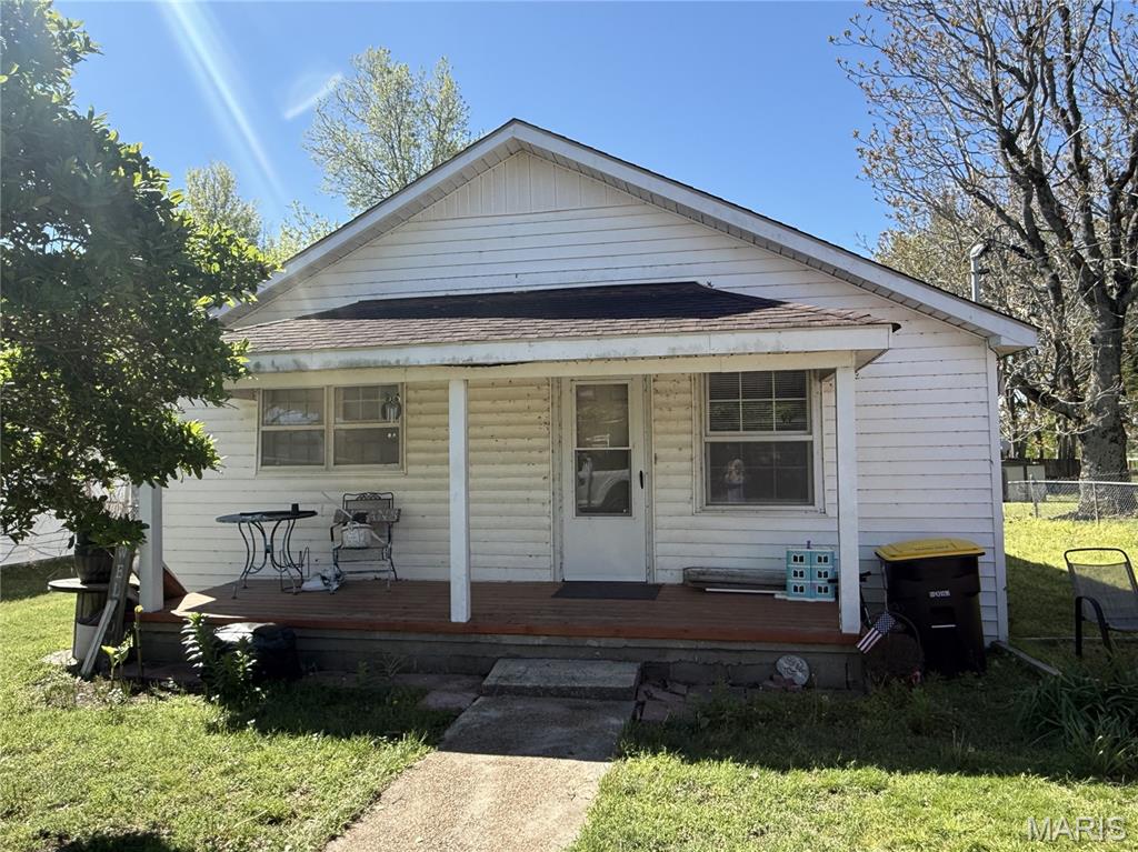 1413 George Street Kennett, MO 63857 - Photo 1 of 18