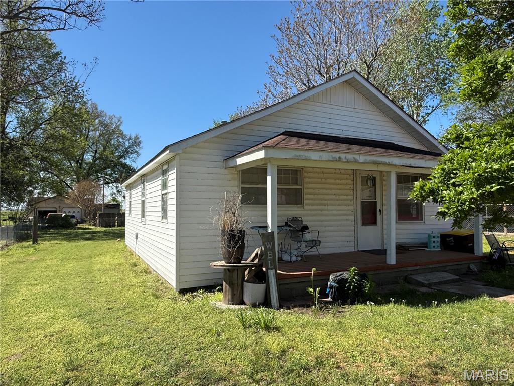 1413 George Street Kennett, MO 63857 - Photo 2 of 18