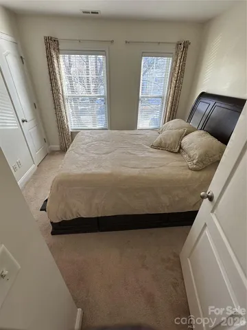 $420,000 | 401 Hurston Circle, Charlotte, NC 28208