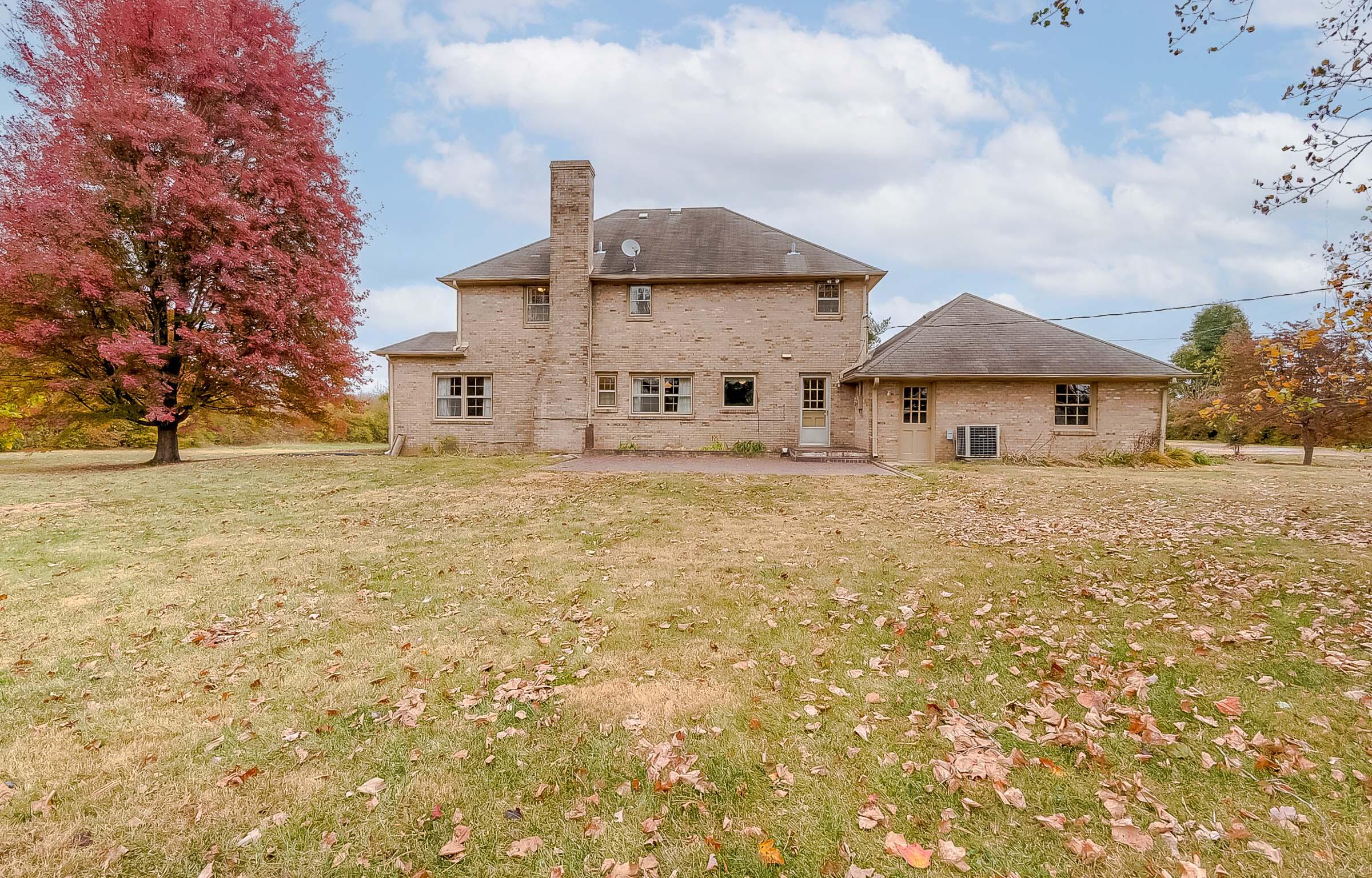2240 Houston Antioch Road Lexington, KY 40516 - Photo 23 of 28 21