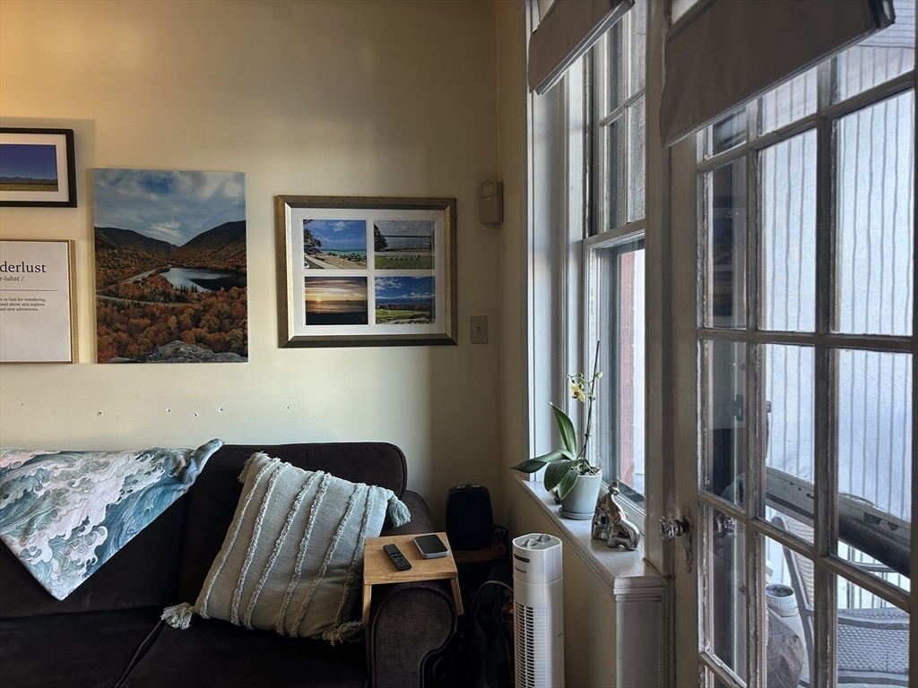 2039 Commonwealth Avenue, Unit 8 Boston, MA 02135 - Photo 11 of 37