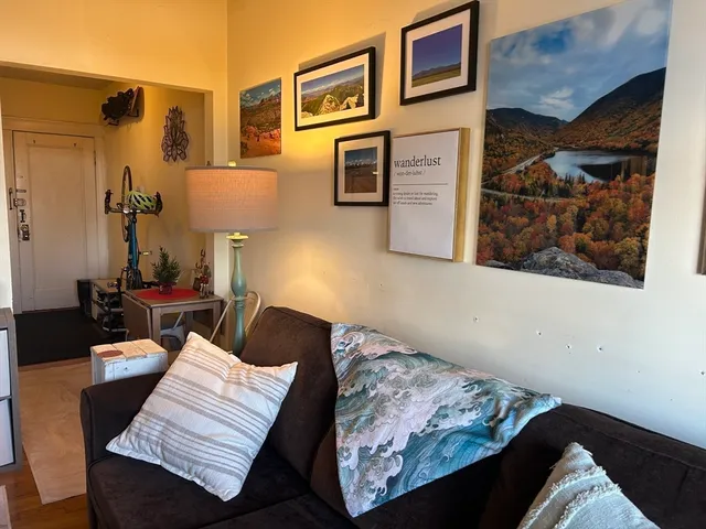 $2,050 | 2039 Commonwealth Avenue, Unit 8, Boston, MA 02135