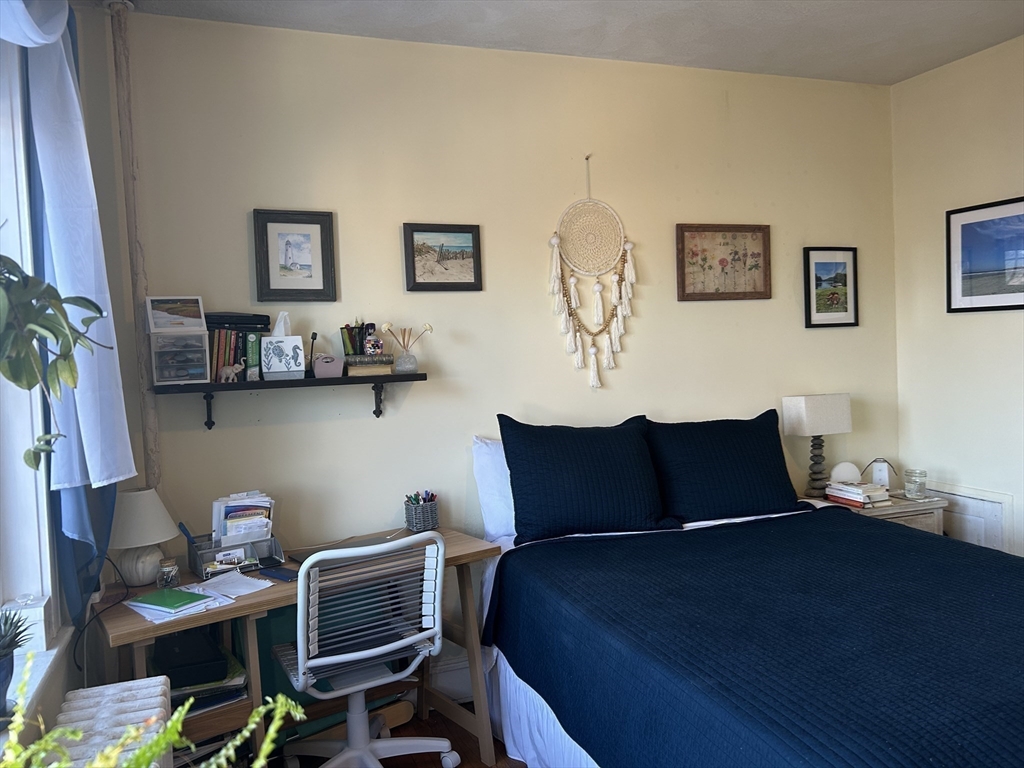 2039 Commonwealth Avenue, Unit 8 Boston, MA 02135 - Photo 28 of 37