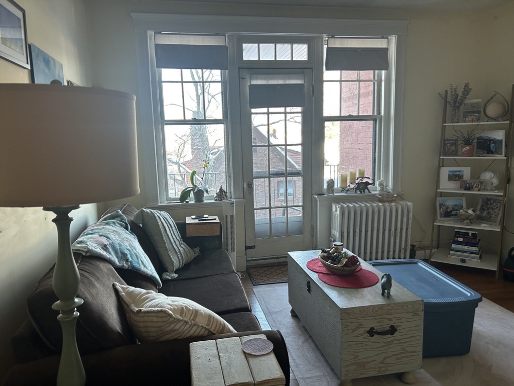 2039 Commonwealth Avenue, Unit 8 Boston, MA 02135 - Photo 5 of 37