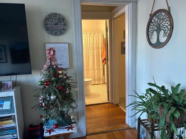 $2,050 | 2039 Commonwealth Avenue, Unit 8, Boston, MA 02135