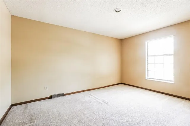 $2,010 | 1008 Southwest Pinto Lane, Blue Springs, MO 64015