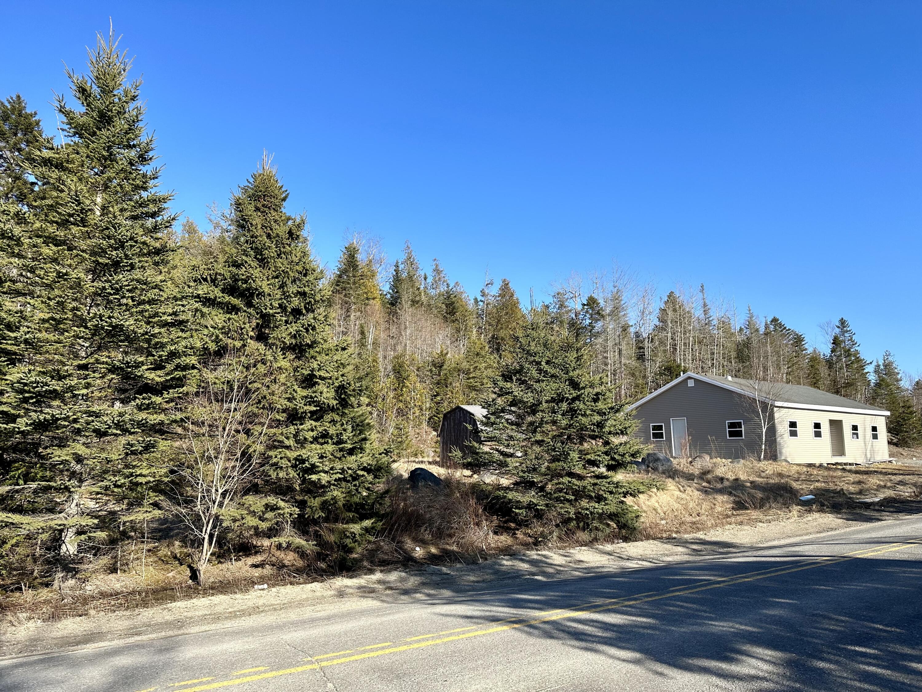 128 Kennebec Road Machias, ME 04654 - Photo 4 of 29 IMG_0379