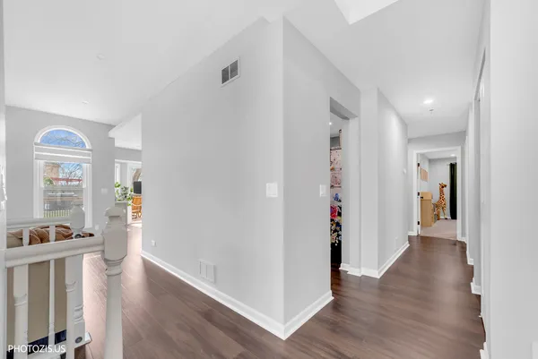 $547,000 | 5221 Conifer Lane, Gurnee, IL 60031