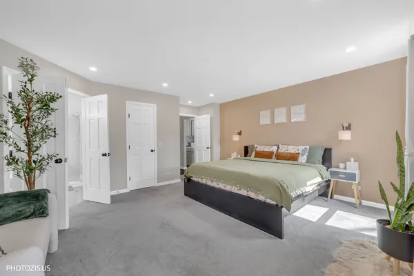 $547,000 | 5221 Conifer Lane, Gurnee, IL 60031