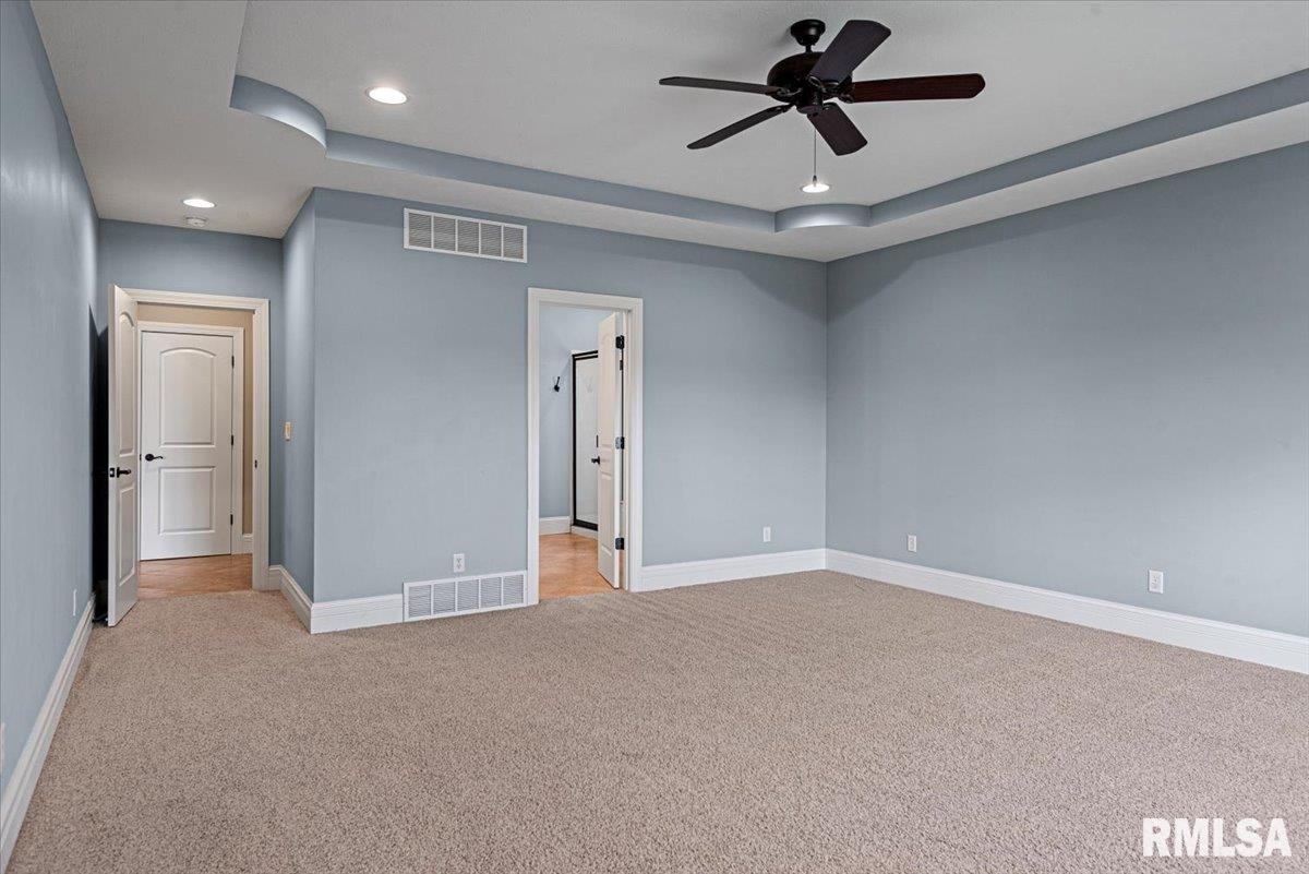 4404 Lynhurst Road Springfield, IL 62711 - Photo 14 of 35