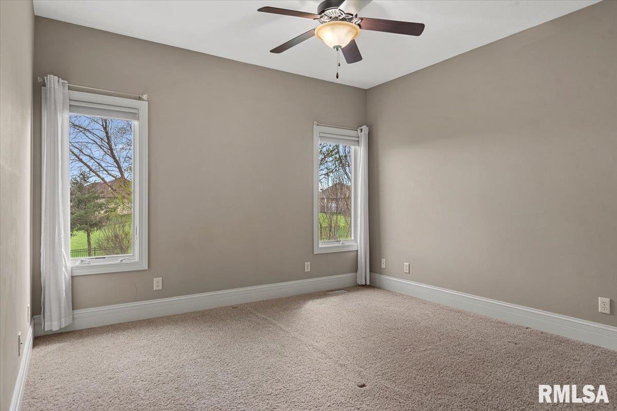 4404 Lynhurst Road Springfield, IL 62711 - Photo 18 of 35