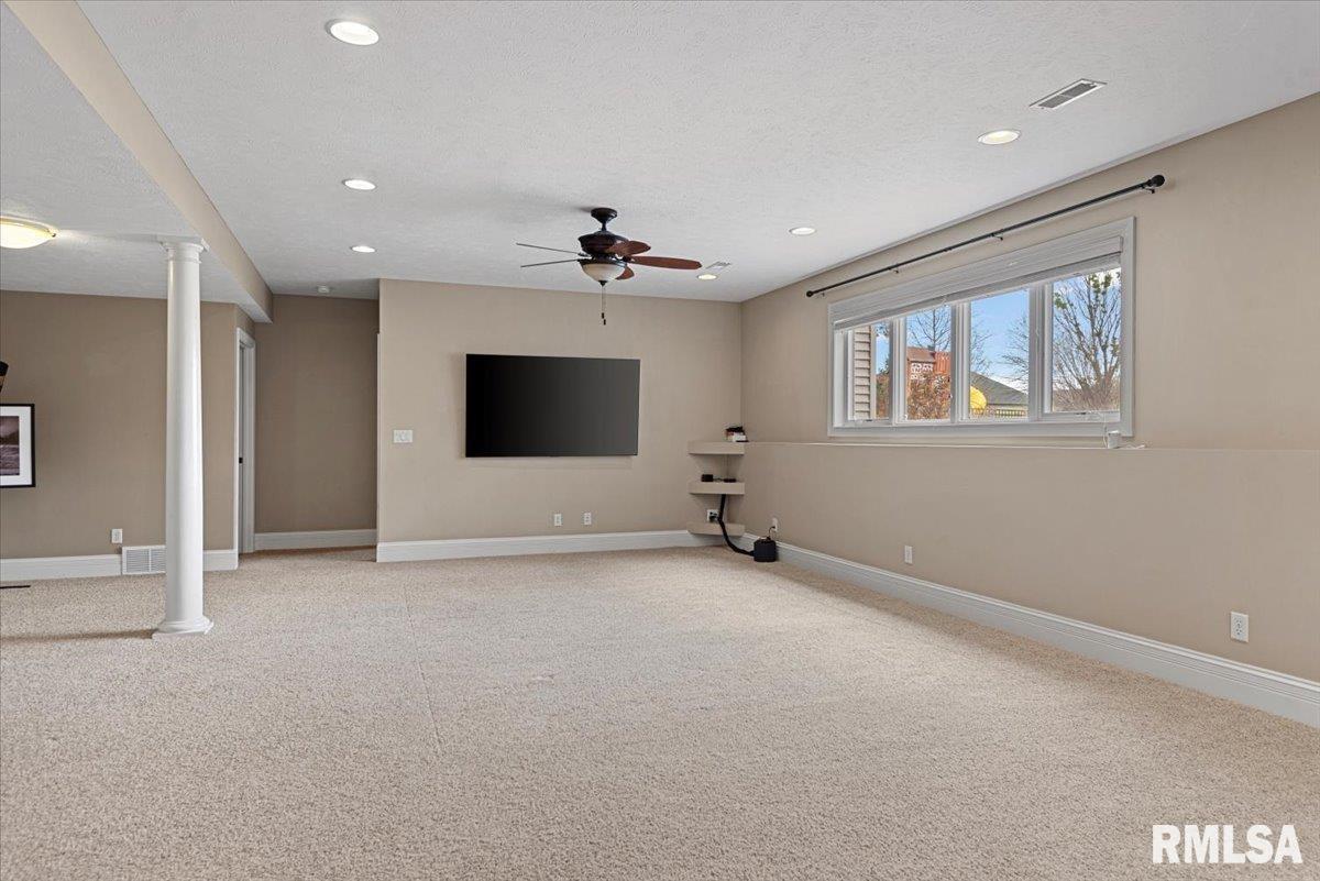4404 Lynhurst Road Springfield, IL 62711 - Photo 23 of 35