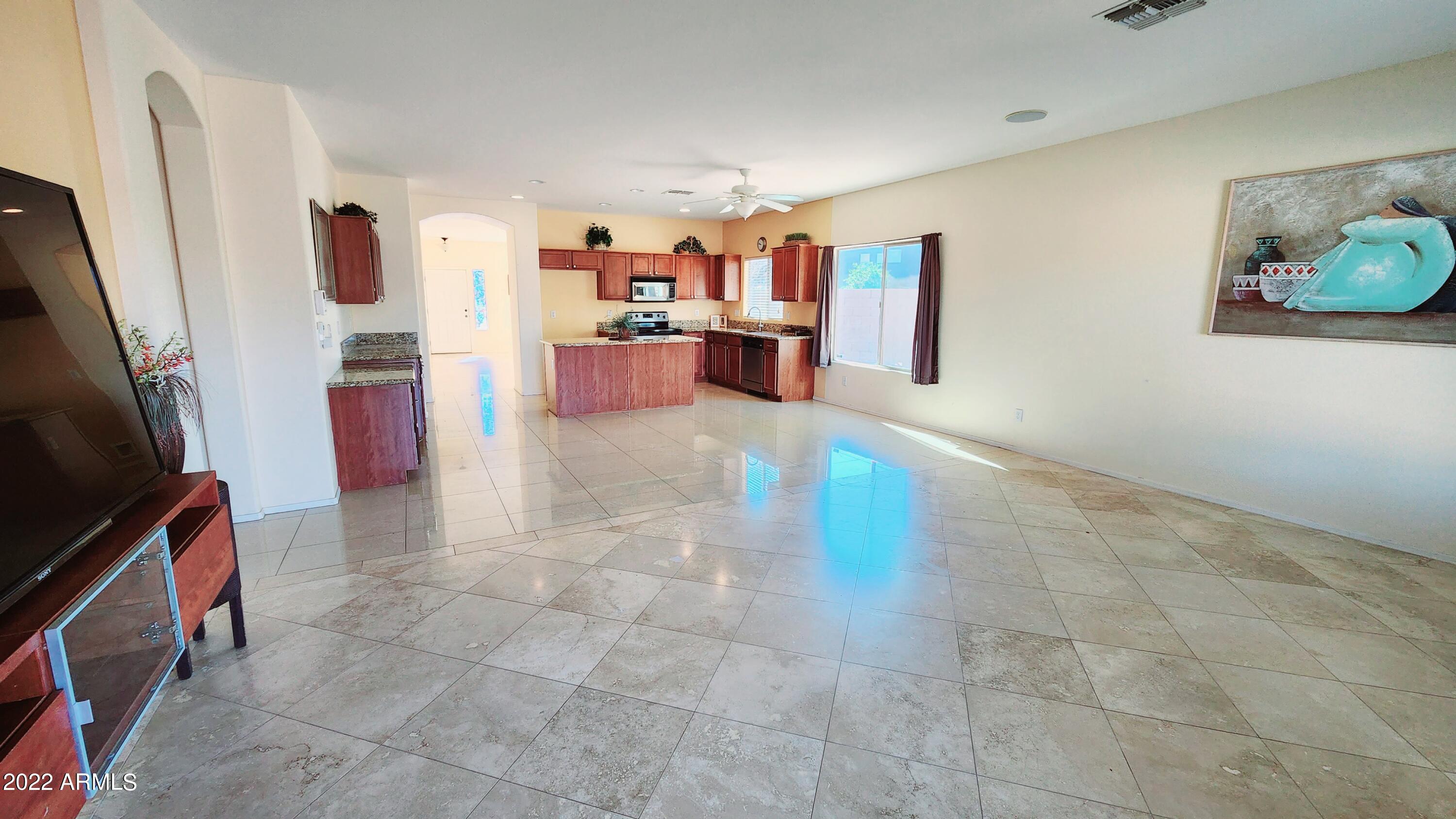 44114 Stonecreek Road Maricopa, AZ 85139 - Photo 7 of 71 Family Room
