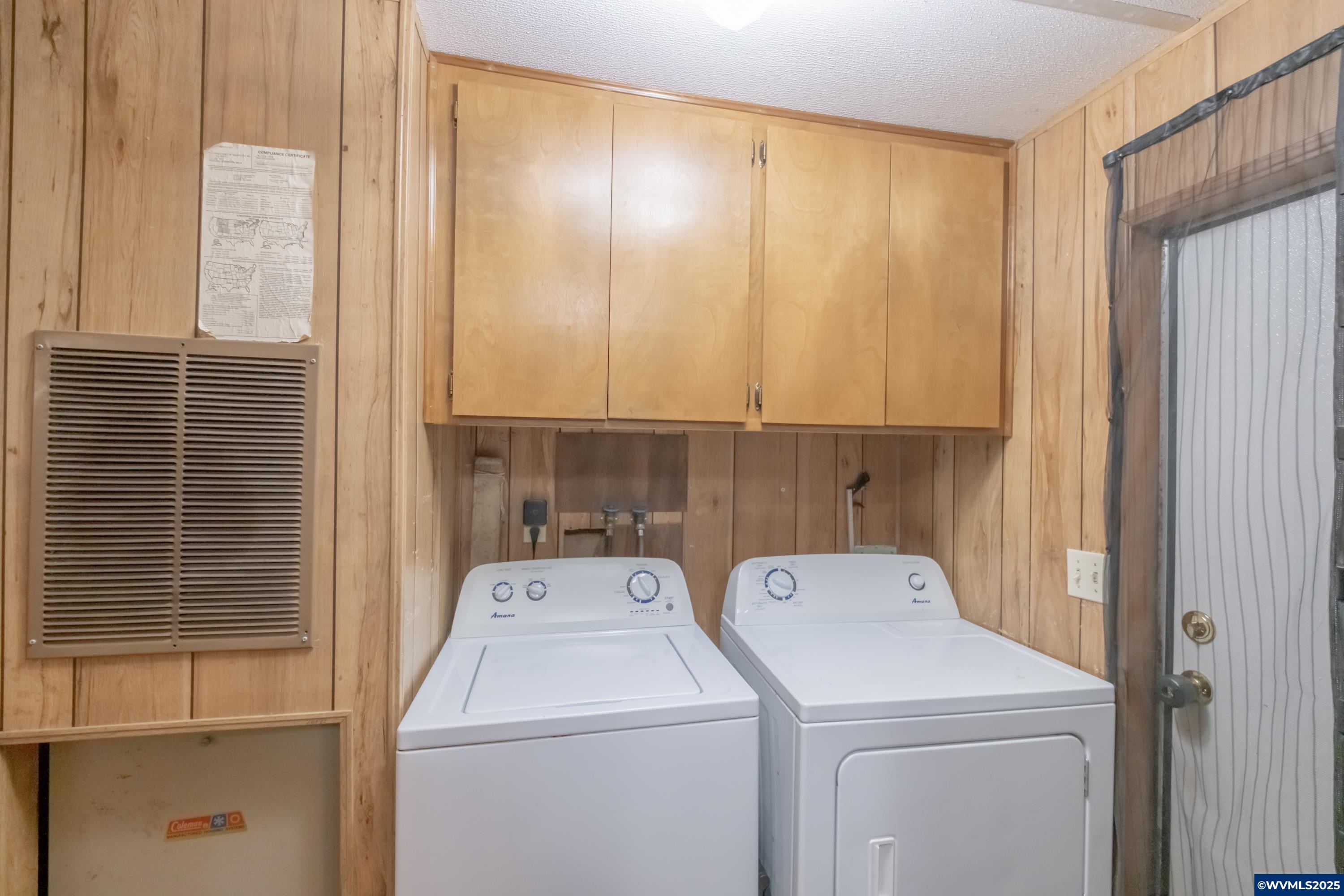 141 South 17th Street, Unit 44 Independence, OR 97351 - Photo 13 of 25