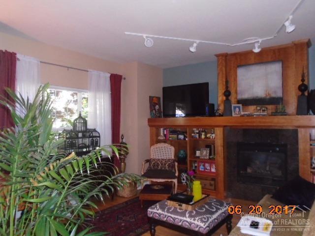 1844 Northeast Maker Way Bend, OR 97701 - Photo 13 of 17 Additional Photo