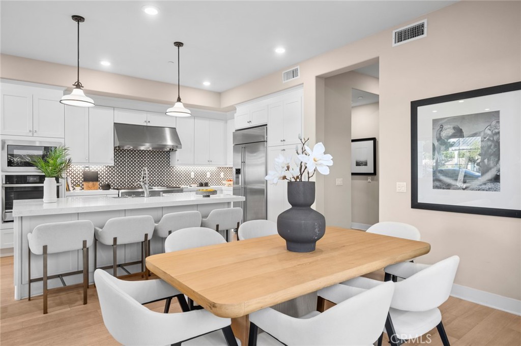157 Crossover Irvine, CA 92618 - Photo 9 of 72