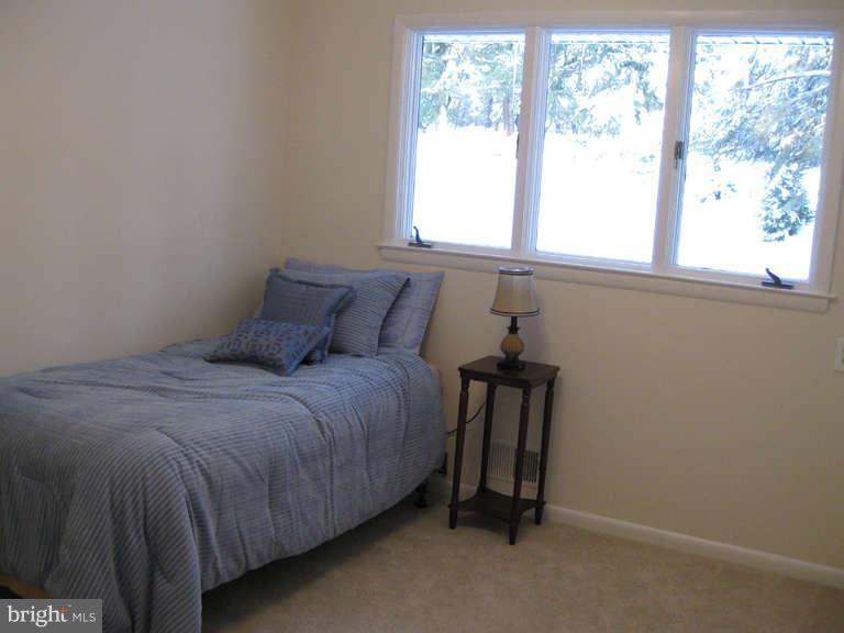 2117 Sondra Court Silver Spring, MD 20905 - Photo 24 of 30 Bedroom #3