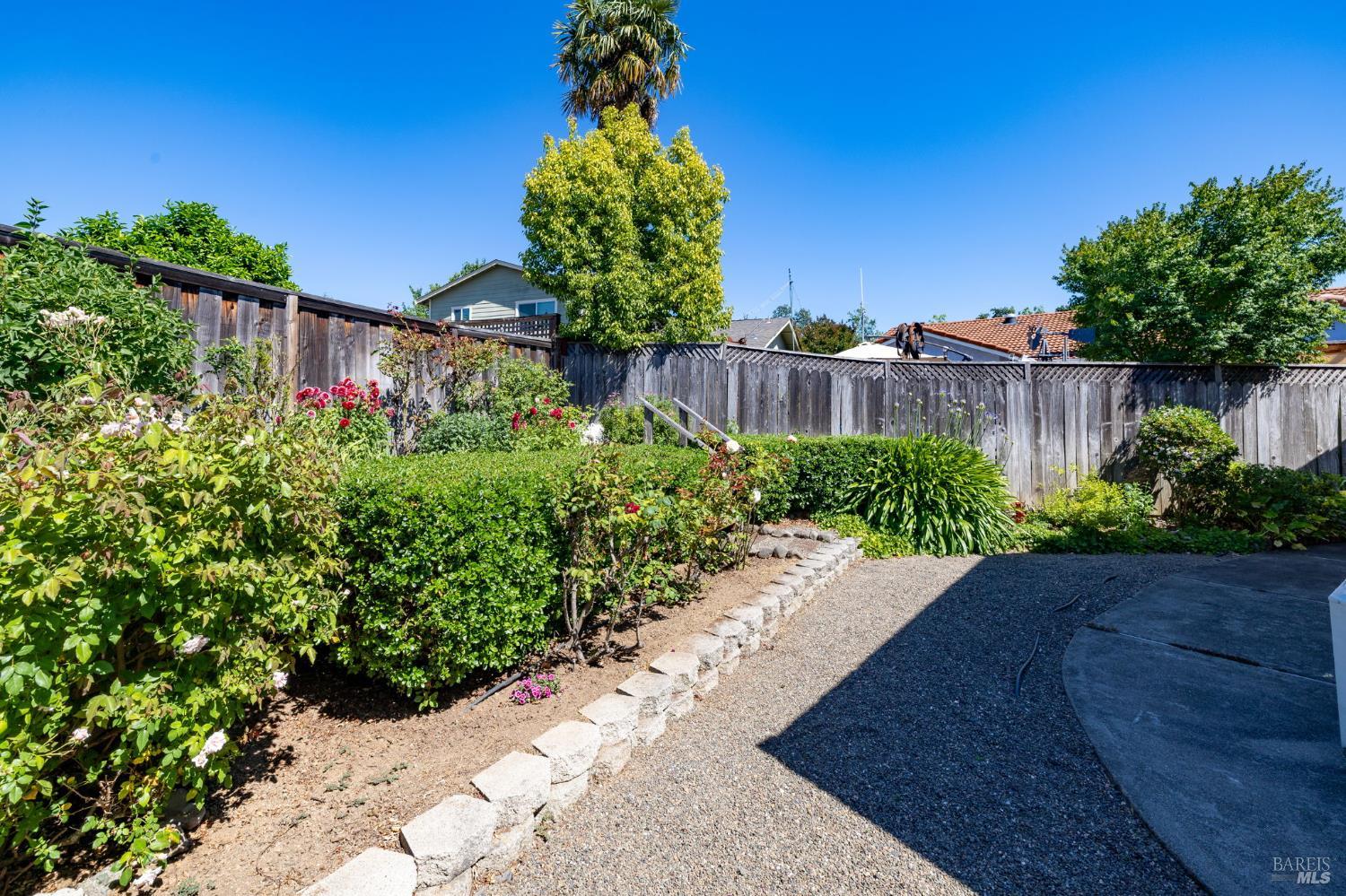 274 Beech Avenue Santa Rosa, CA 95409 - Photo 36 of 51