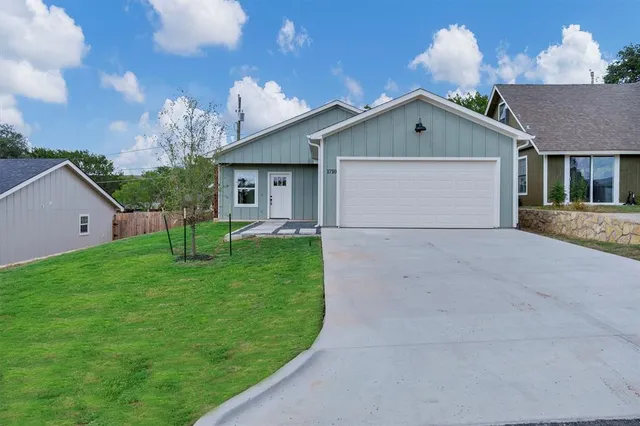 $259,000 | 1710 Broken Bow Road, Granbury, TX 76049