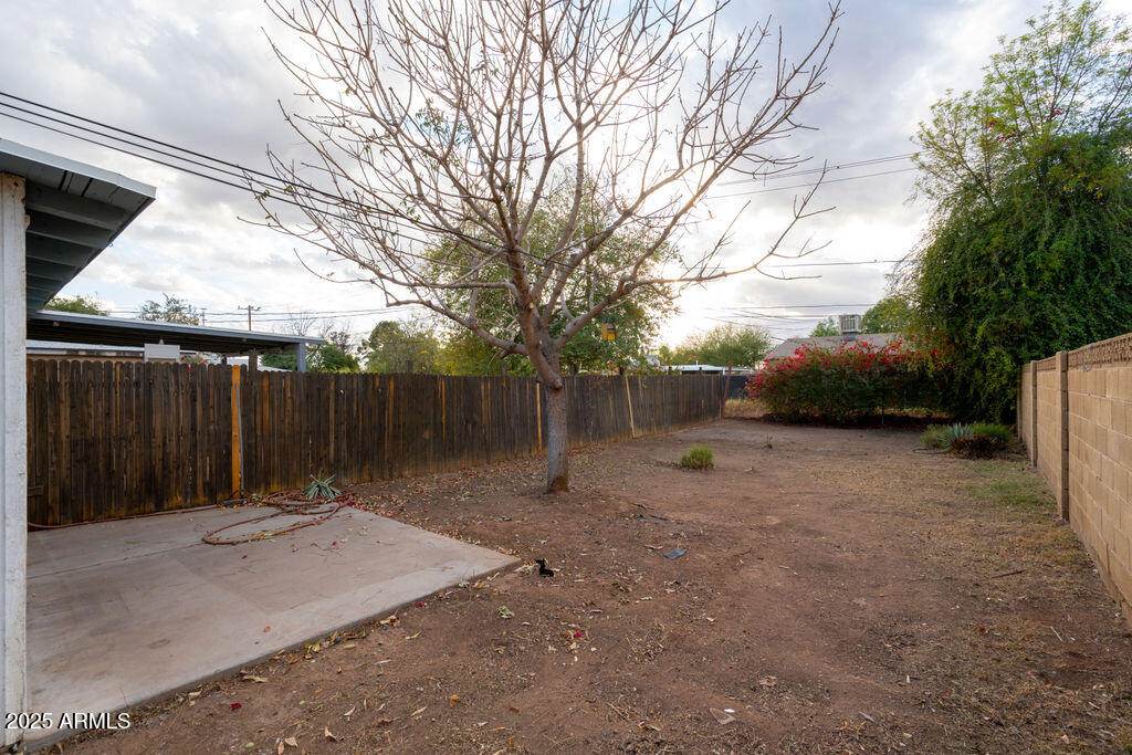 4620 North 10th Place Phoenix, AZ 85014 - Photo 14 of 18 07