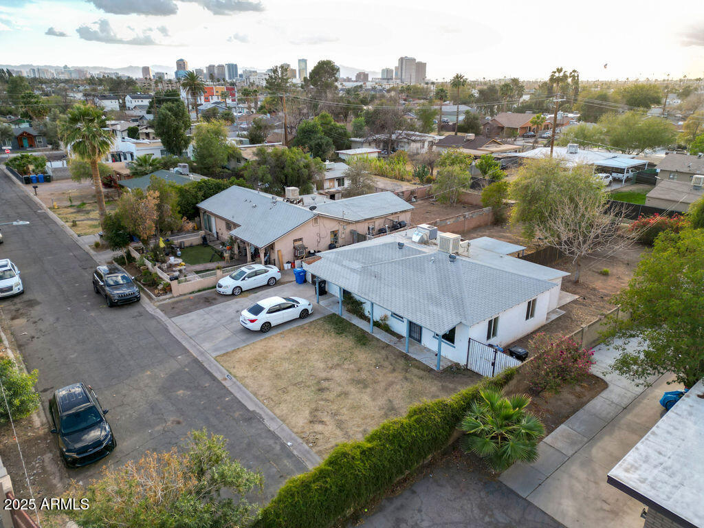 4620 North 10th Place Phoenix, AZ 85014 - Photo 17 of 18 01