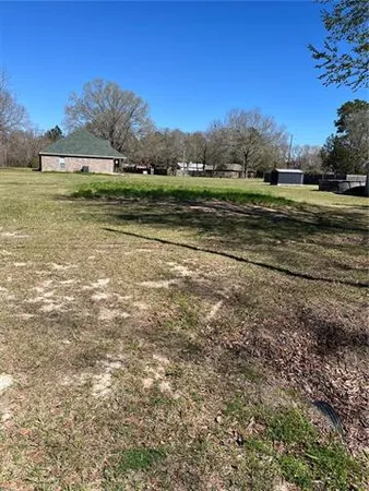 $20,000 | 0 Decuir Street, Marksville, LA 71351