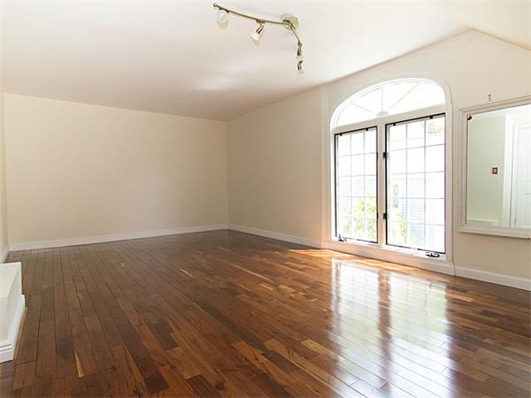 28 Estabrook Road Lexington, MA 02421 - Photo 12 of 17 Gallery Image 12
