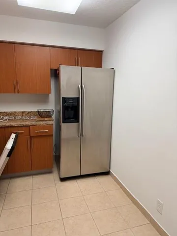 $2,400 | 3300 Northeast 192 Street, Unit 317, Aventura, FL 33180