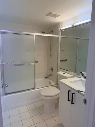 $2,400 | 3300 Northeast 192 Street, Unit 317, Aventura, FL 33180