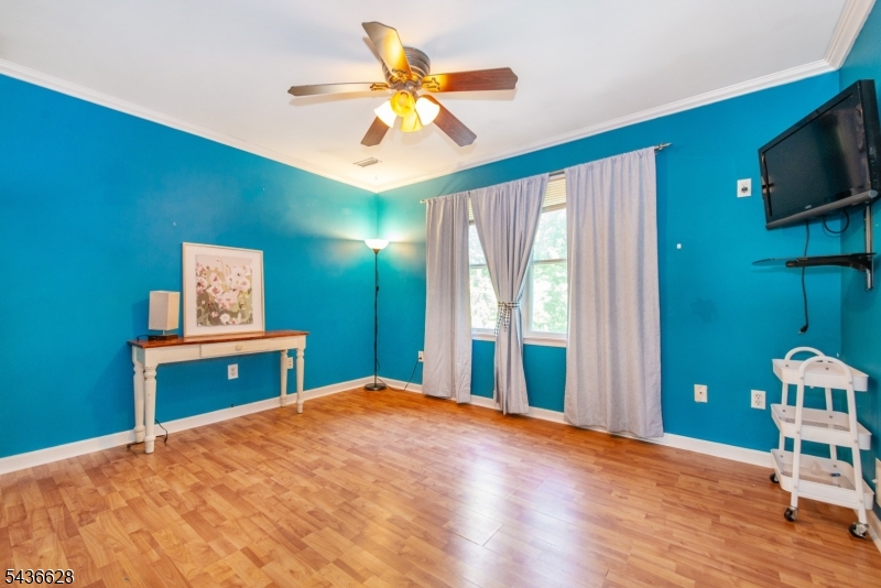 5 Kingston Court Oak Ridge, NJ 07438 - Photo 37 of 49
