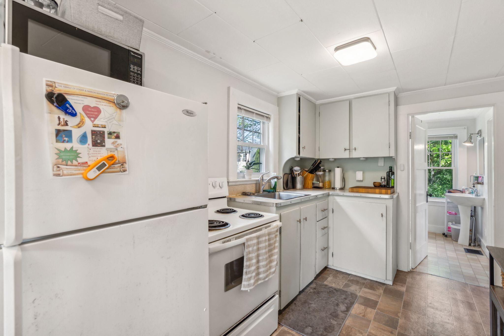 222 Huston Road, Unit 2 Gorham, ME 04038 - Photo 19 of 36 29_DSC08821