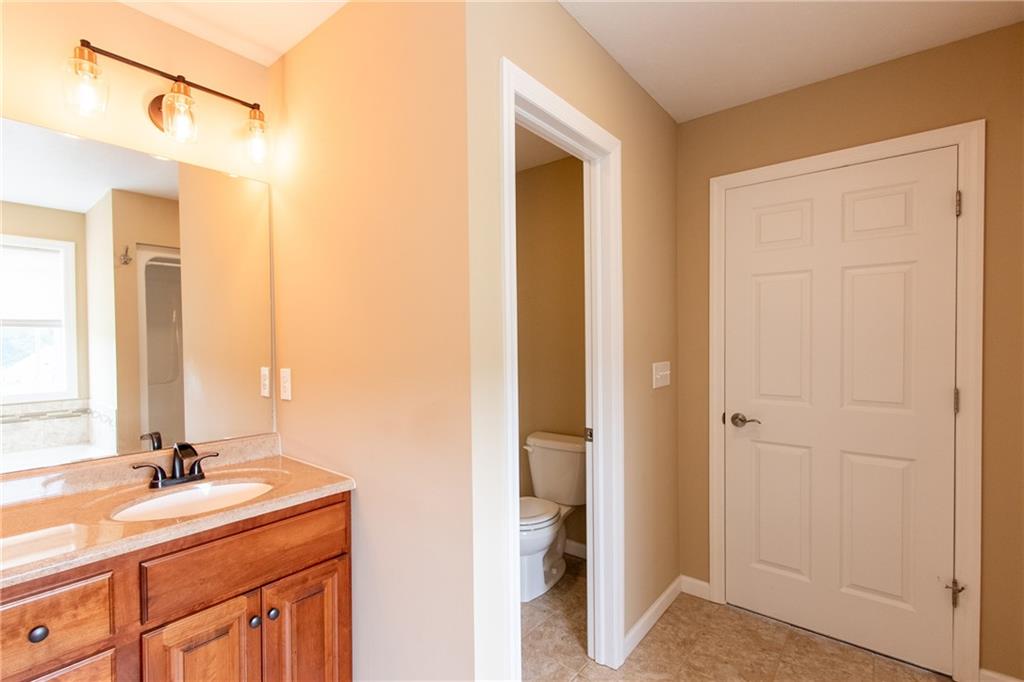 105 Pheasant Ridge Drive Butler, PA 16001 - Photo 18 of 42 double sink