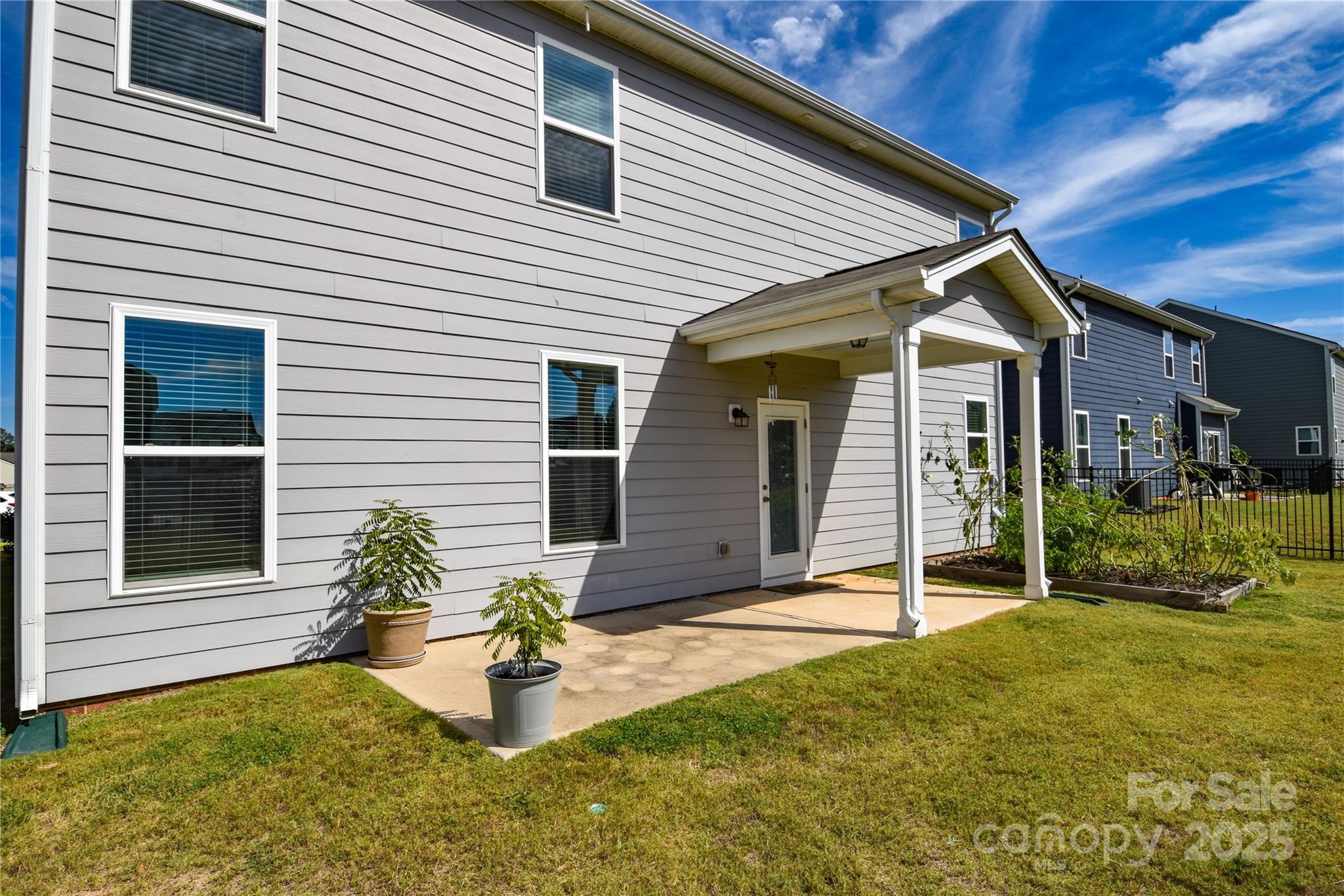 139 West Neel Ranch Road Mooresville, NC 28115 - Photo 34 of 40 a backyard of a house