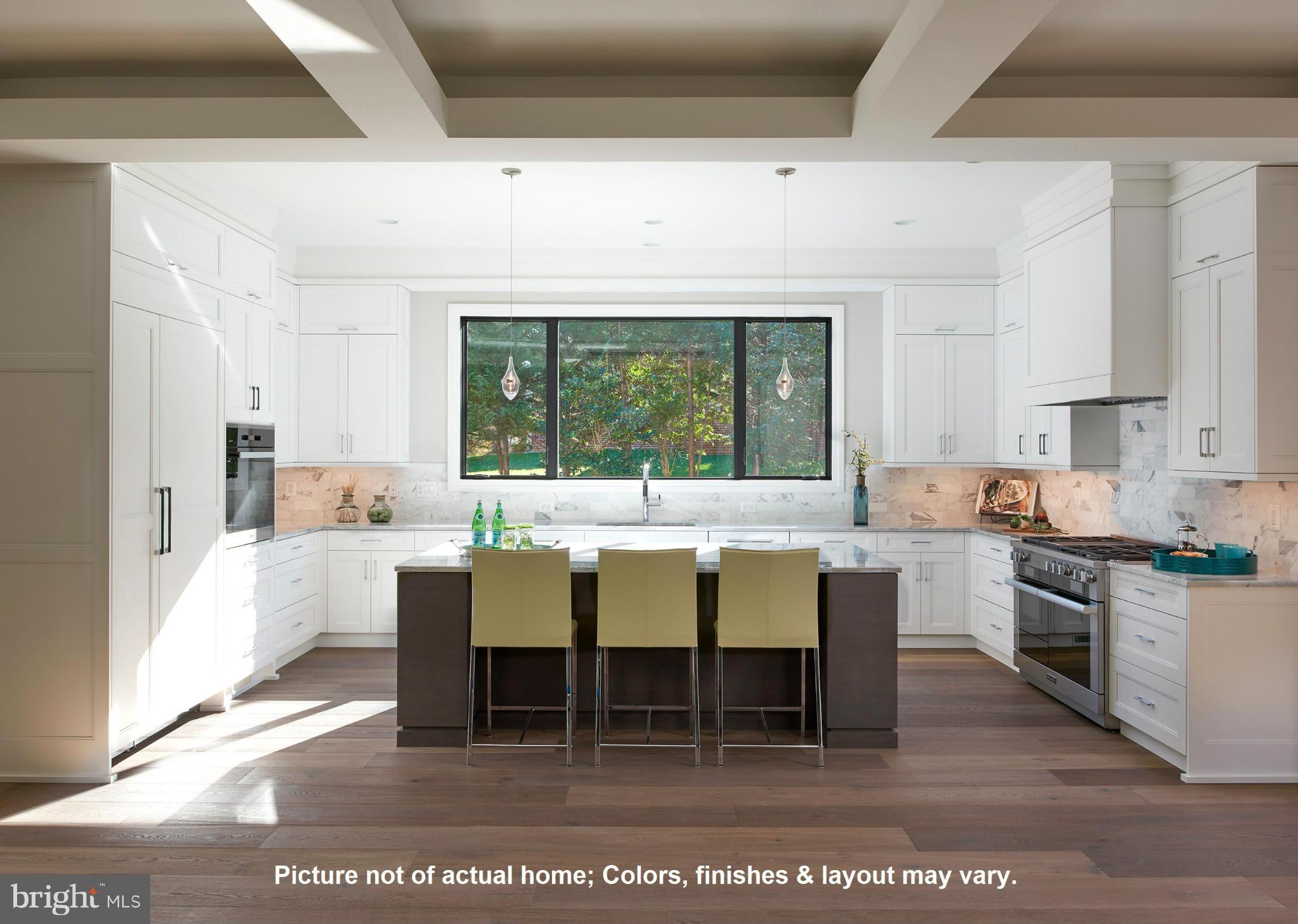 1325 Calder Road McLean, VA 22101 - Photo 10 of 22 Spectacular Kitchen