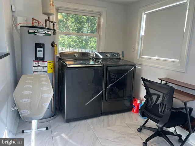 $2,300 | 4227 Prince William Parkway, Woodbridge, VA 22192