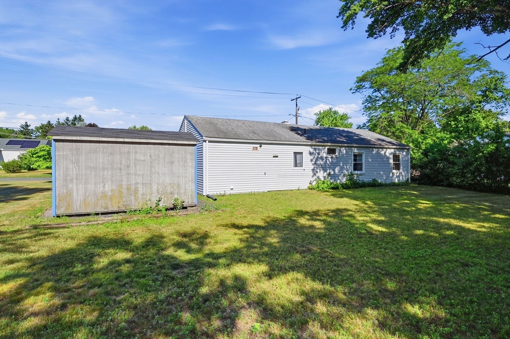291 Old Farm Road Springfield, MA 01119 - Photo 29 of 34