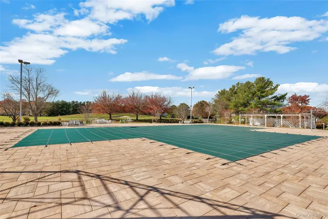 $399,990 | 825 Spring Lake Drive, Middle Island, NY 11953