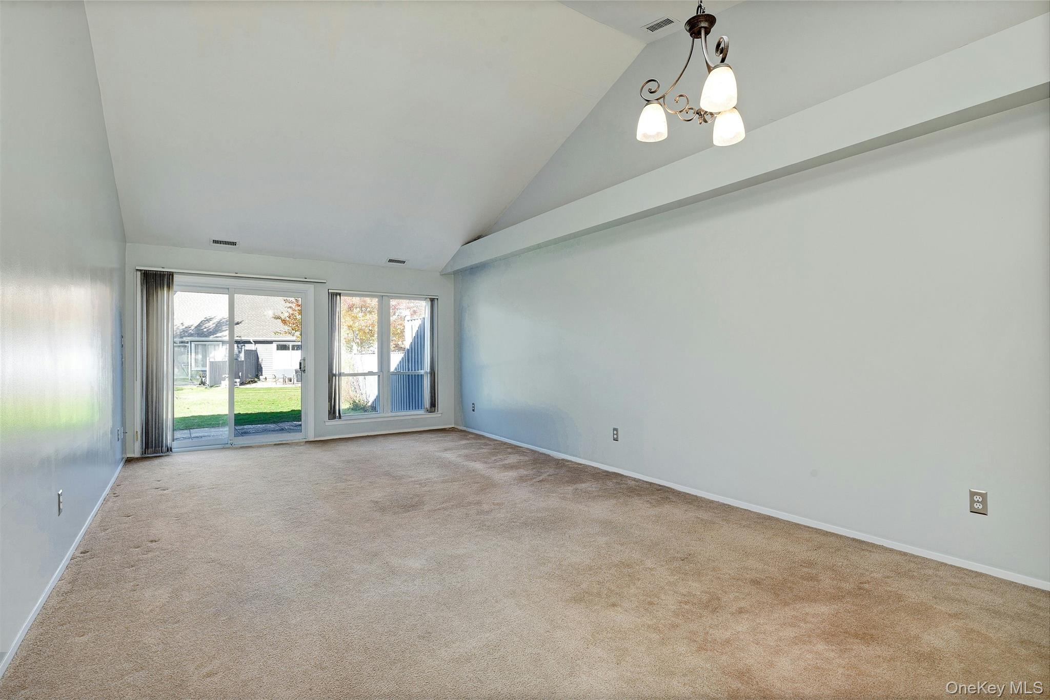 825 Spring Lake Drive Middle Island, NY 11953 - Photo 5 of 33