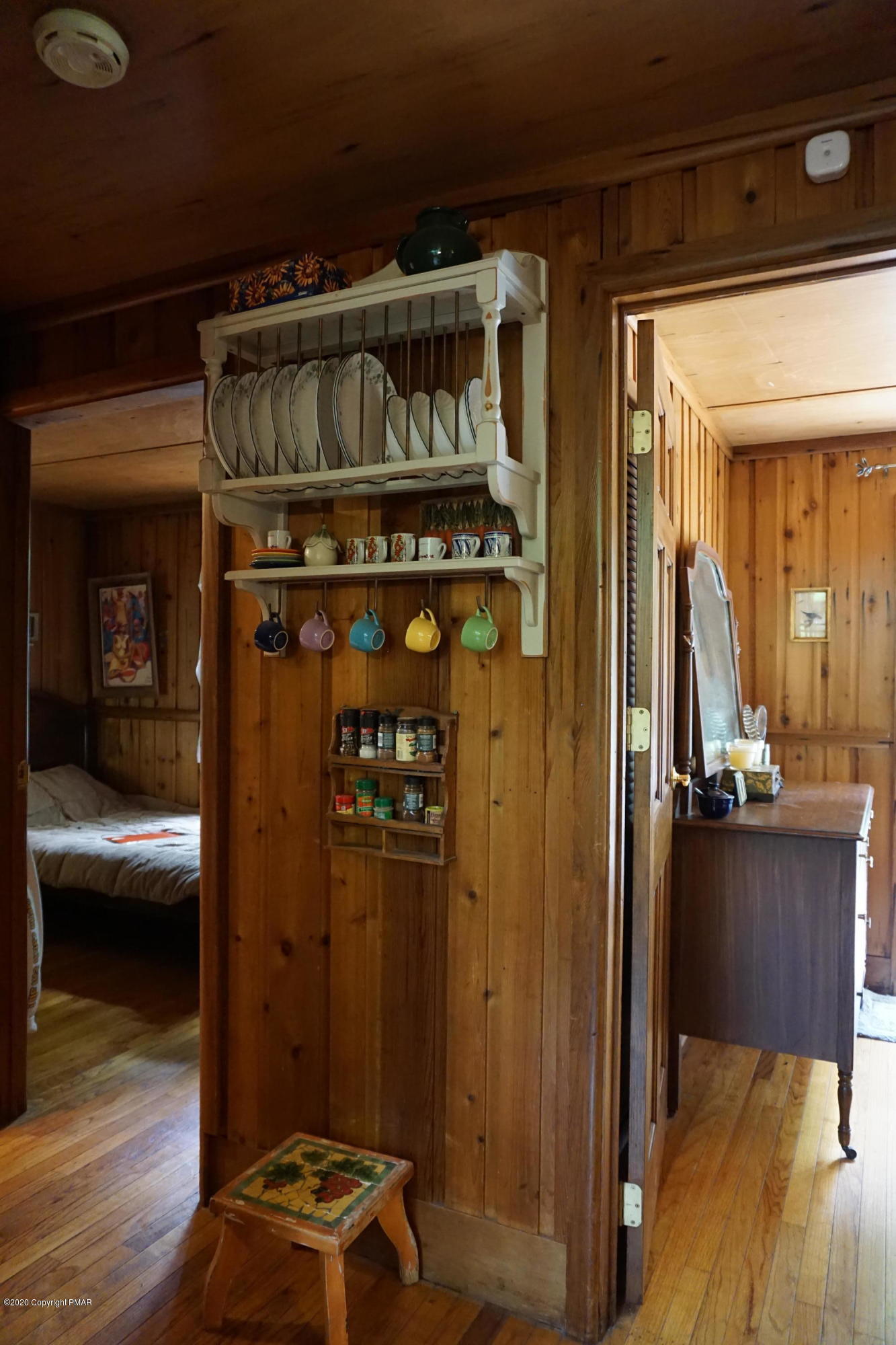 1128 Ranger Trail Pocono Lake, PA 18347 - Photo 19 of 45 Hall