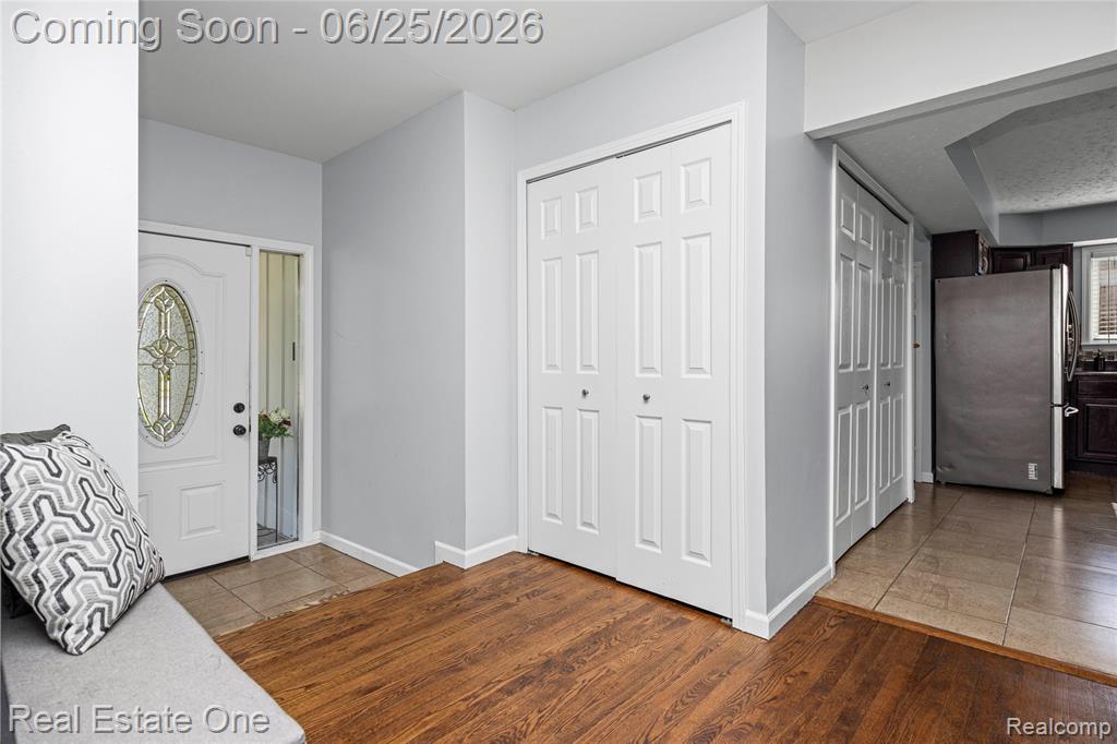 12235 Brougham Drive Sterling Heights, MI 48312 - Photo 8 of 52