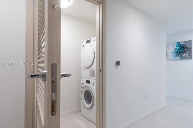 $18,000 | 1000 Brickell Plaza, Unit 3902, Miami, FL 33131