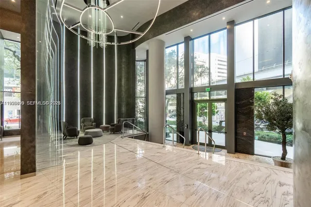 $18,000 | 1000 Brickell Plaza, Unit 3902, Miami, FL 33131