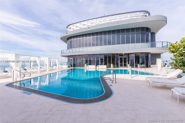 $18,000 | 1000 Brickell Plaza, Unit 3902, Miami, FL 33131