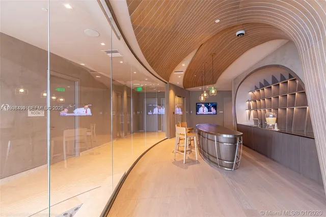 $18,000 | 1000 Brickell Plaza, Unit 3902, Miami, FL 33131